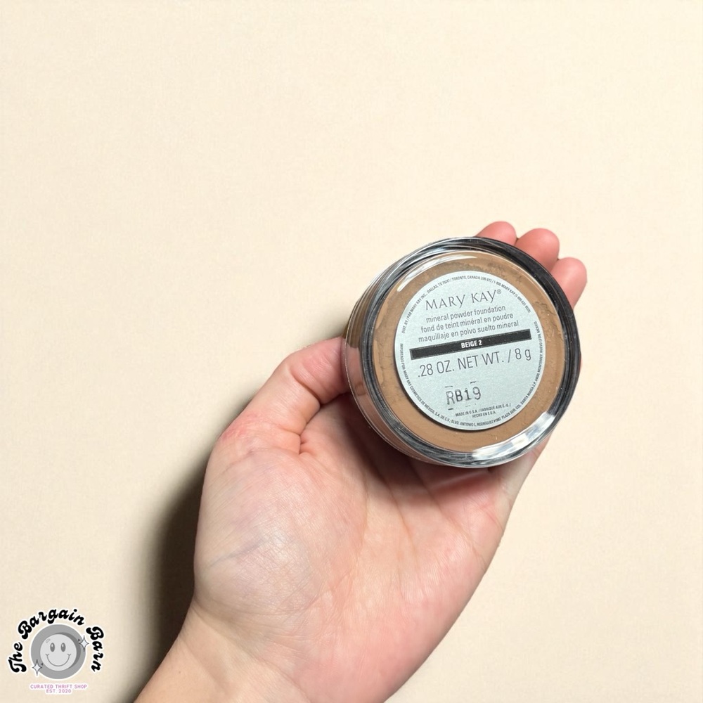 Mary Kay Mineral Powder Foundation Beige 2 Talc Formula 0.28oz Retired NIB - Picture 3 of 4